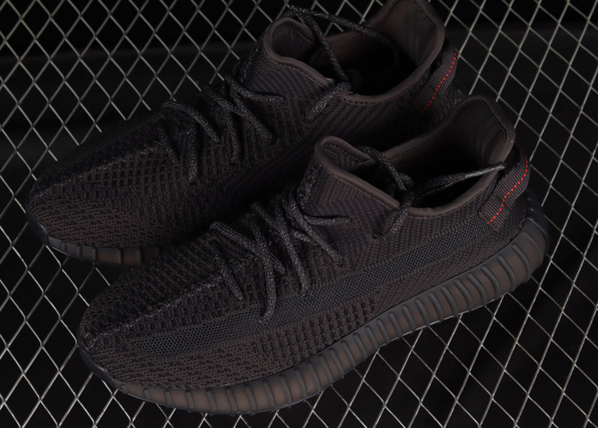 YZY 350 V2 Black