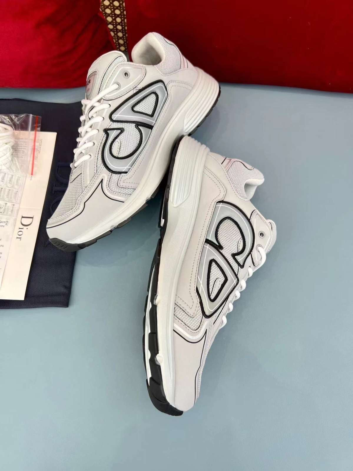 B30 Trainer Light Grey