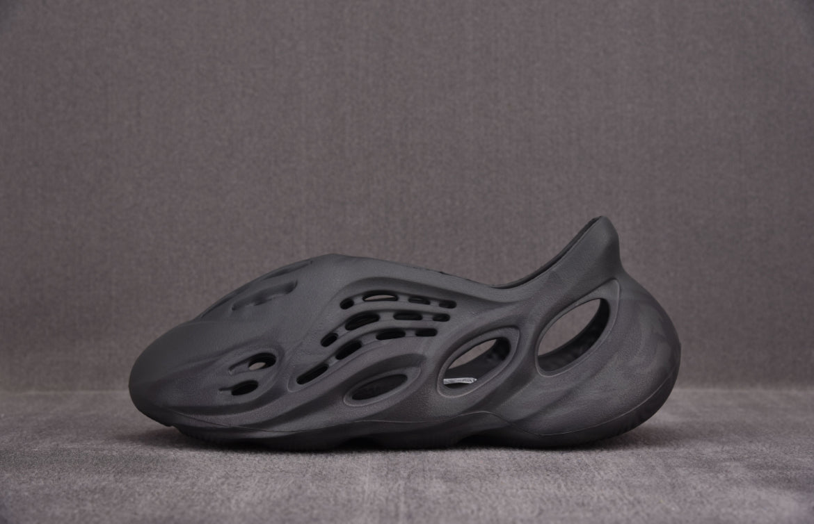 YZY foam runners