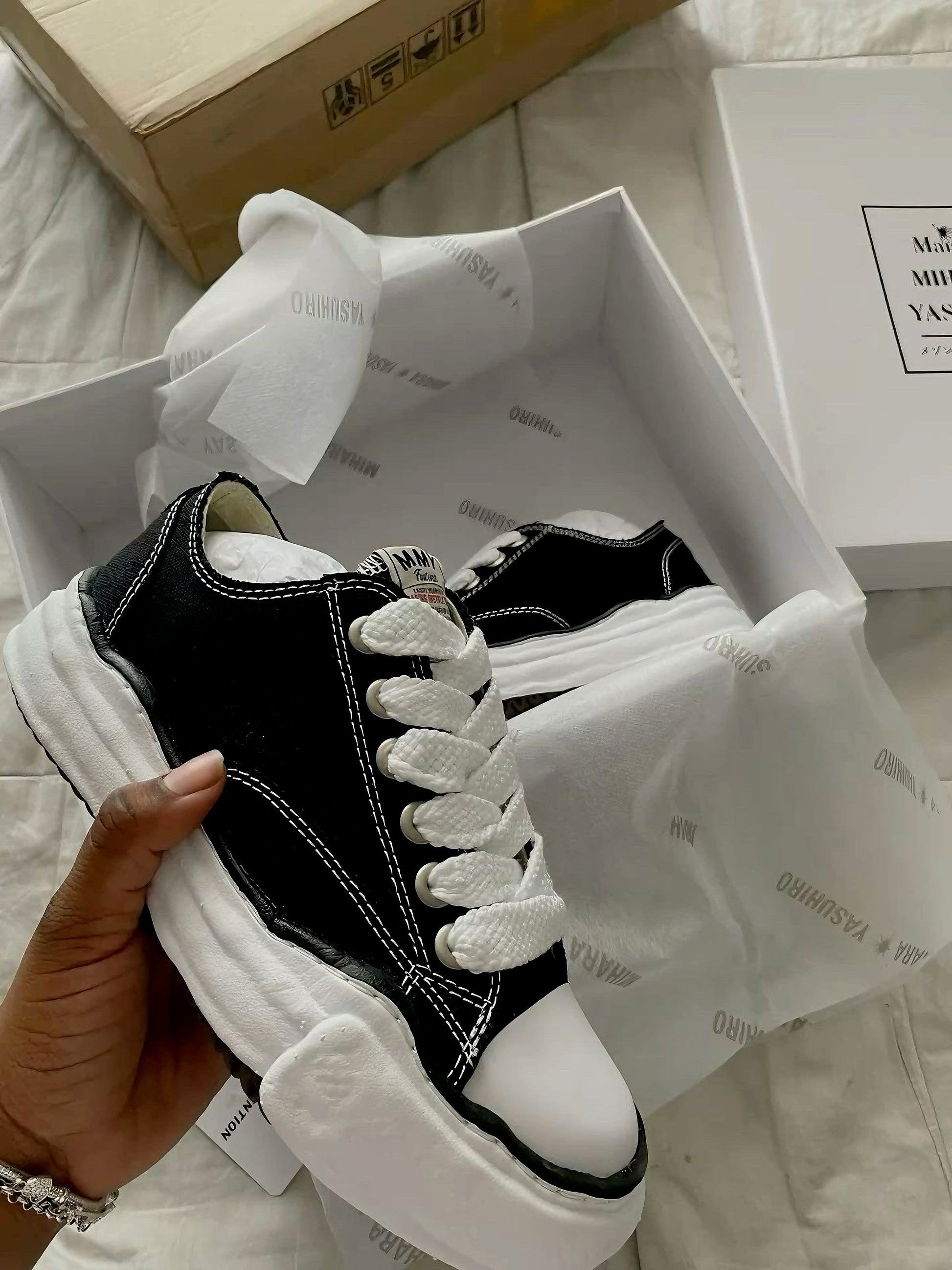 MMY Trainer Black/White