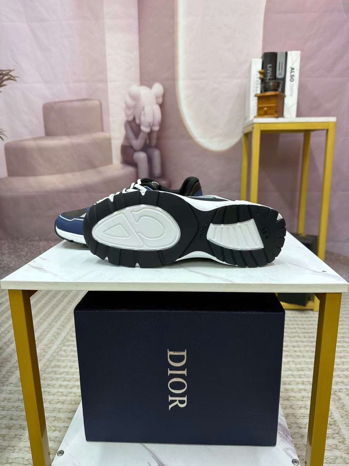 B30 Trainer Blue/Black