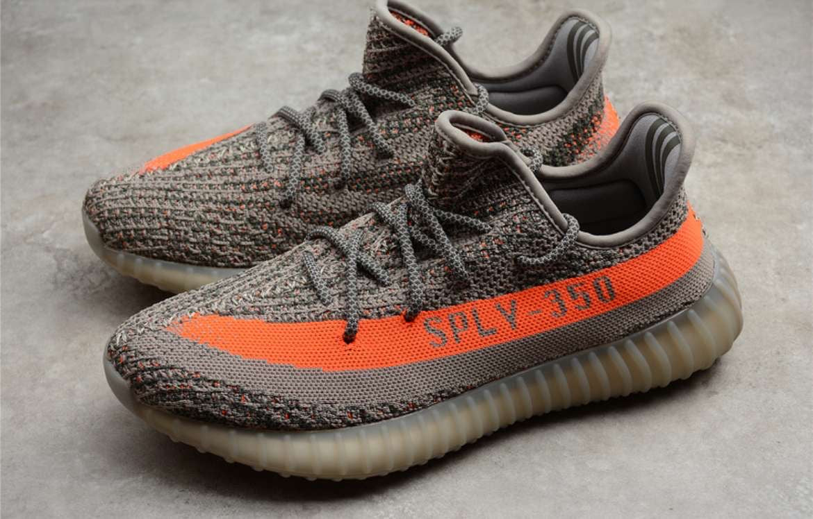 YZY 350 V2 Beluga