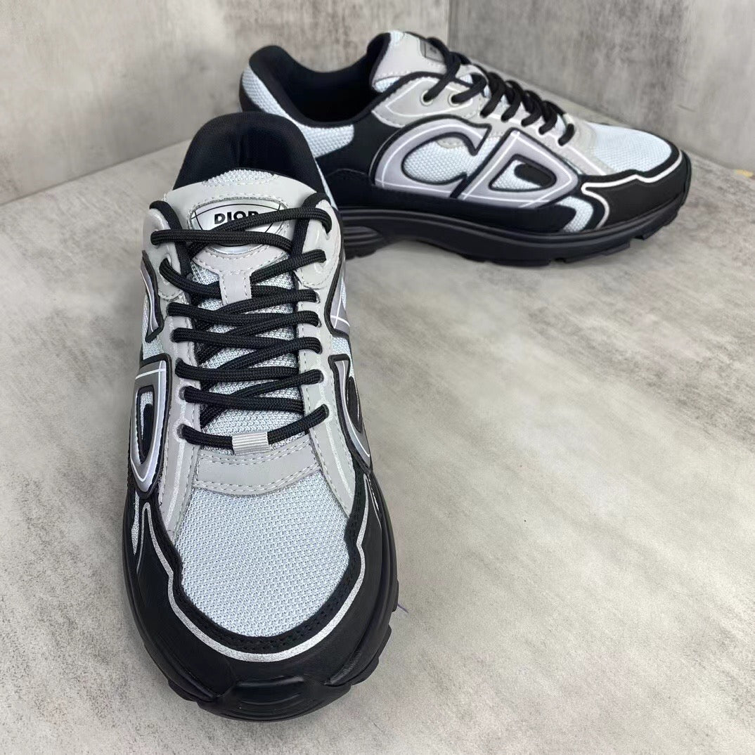 B30 Trainer Grey/Black