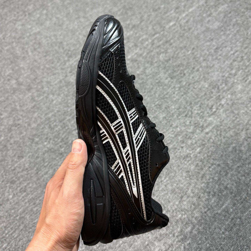Gel Kayano 14 black