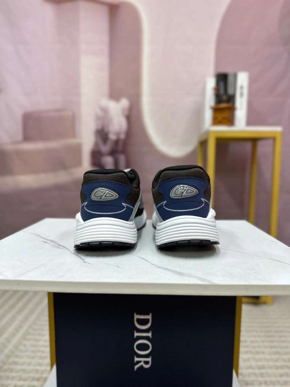B30 Trainer Blue/Black