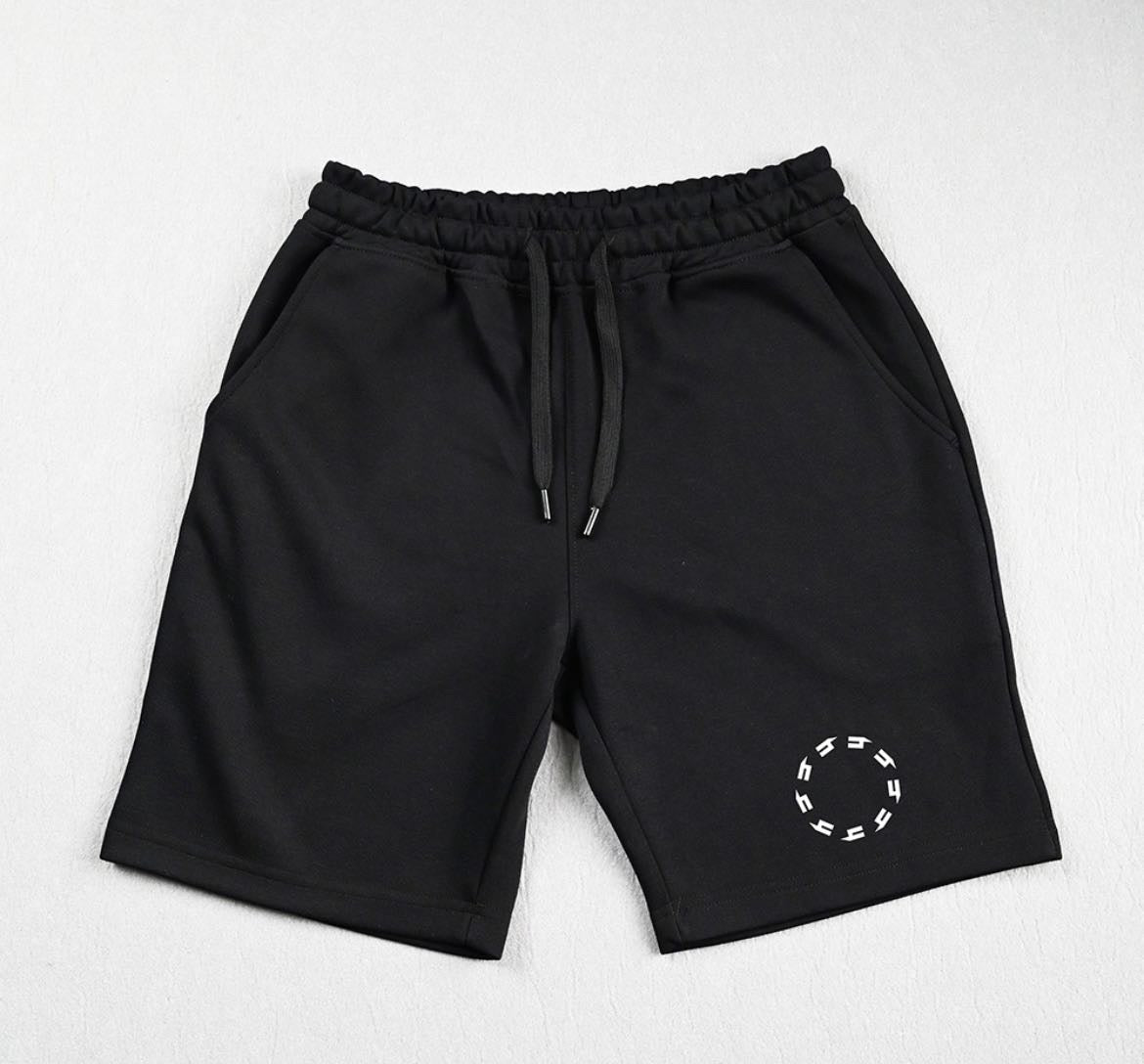 Y tee/shorts set