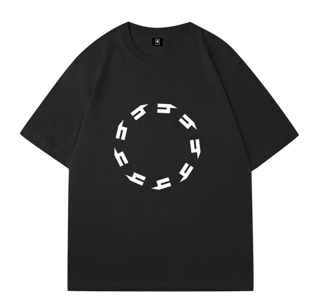 Y tee/shorts set