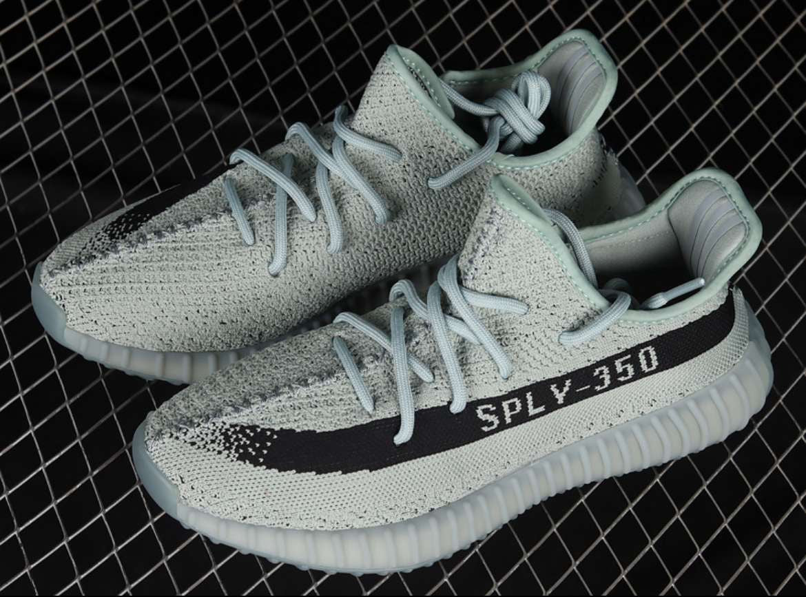 YZY 350 V2 Salt Core